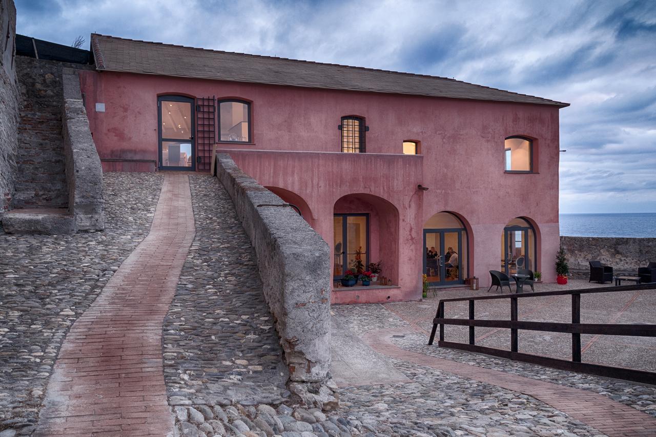 Locanda La Fortezza Finale Ligure Kültér fotó
